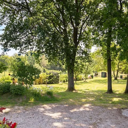 Maison Au Calme Avec Jardin - 20min De Reims בית נופש Hermonville